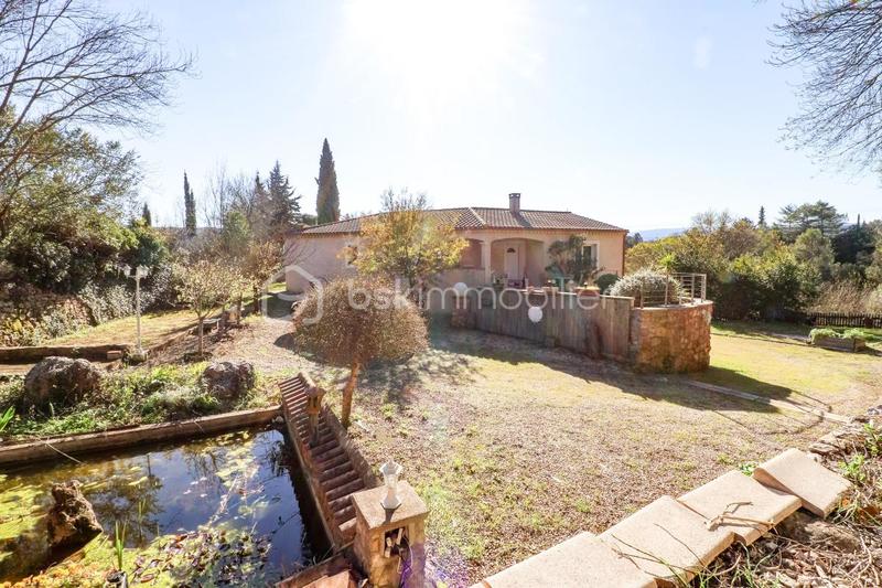 Villa - 192 m² - 6 pièces