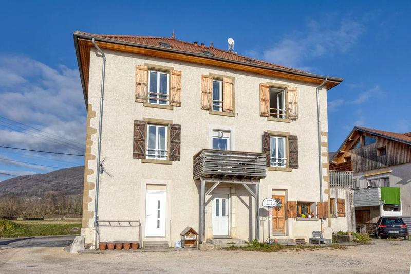 Duplex - 84 m² - 4 pièces