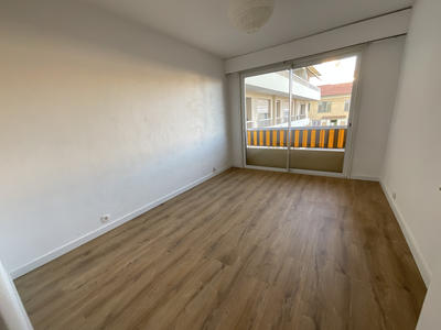 Appartement - 56 m² - 2 pièces