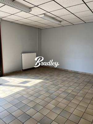 Bureau - 128 m² - 5 pièces