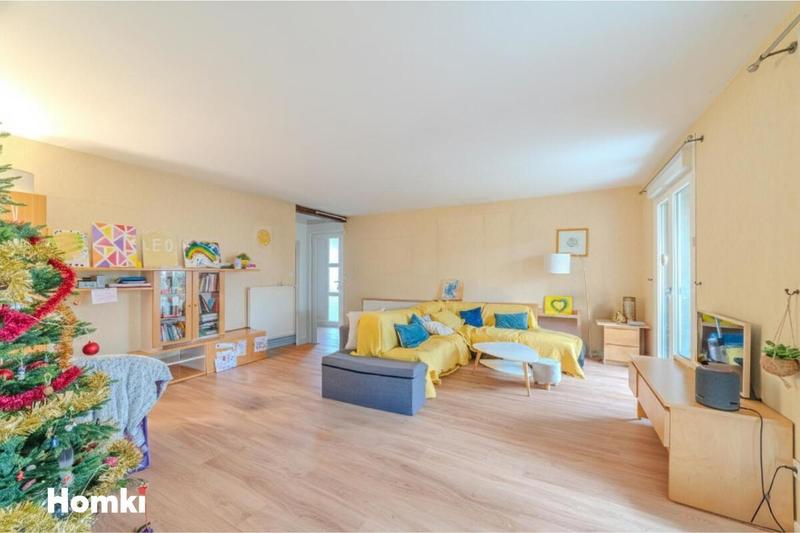 Appartement - 103 m² - 4 pièces