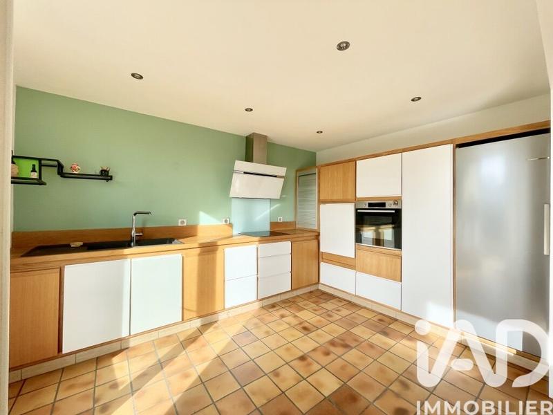 Maison - 163 m² - 7 pièces