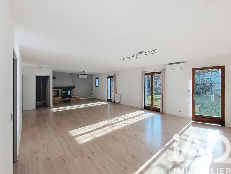 Maison - 136 m² - 5 pièces