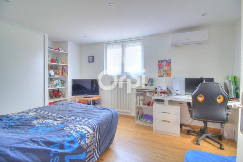 Maison - 115 m² - 4 pièces