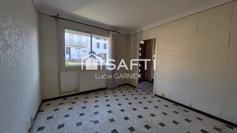 Maison - 244 m² - 7 pièces