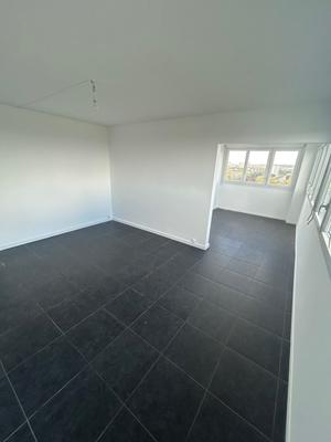 Appartement - 76 m² - 4 pièces