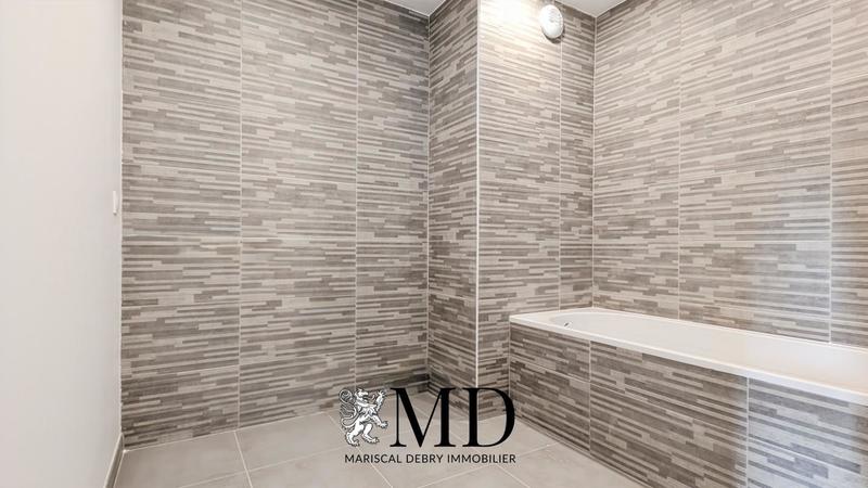 Appartement - 117 m² - 4 pièces