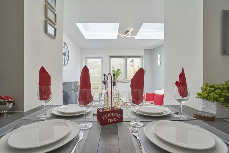 Maison - 83 m² - 6 pièces