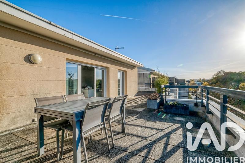 Appartement - 81 m² - 4 pièces