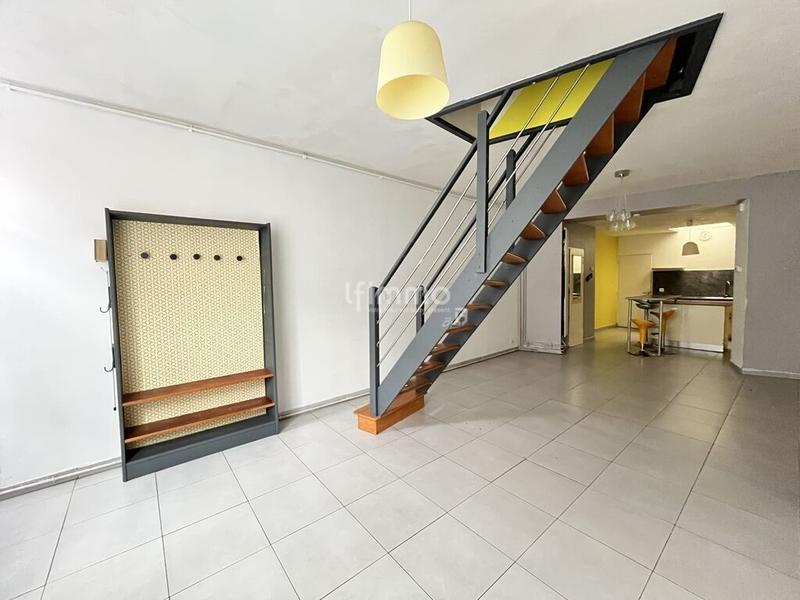 Maison - 80 m² - 4 pièces