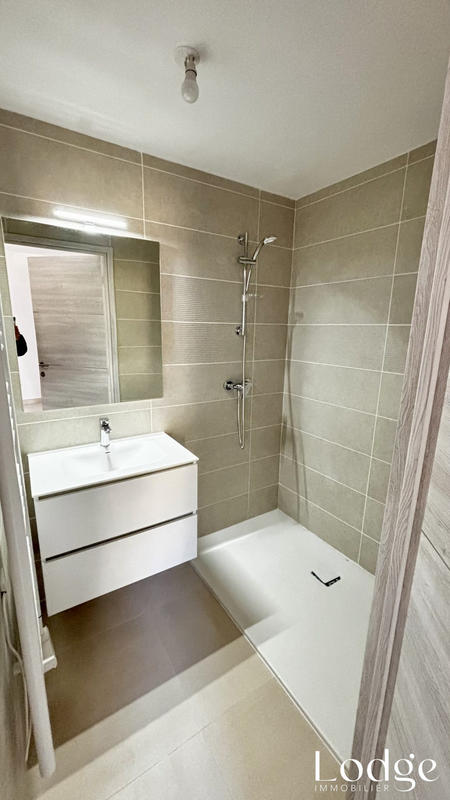 Appartement - 122 m² - 4 pièces