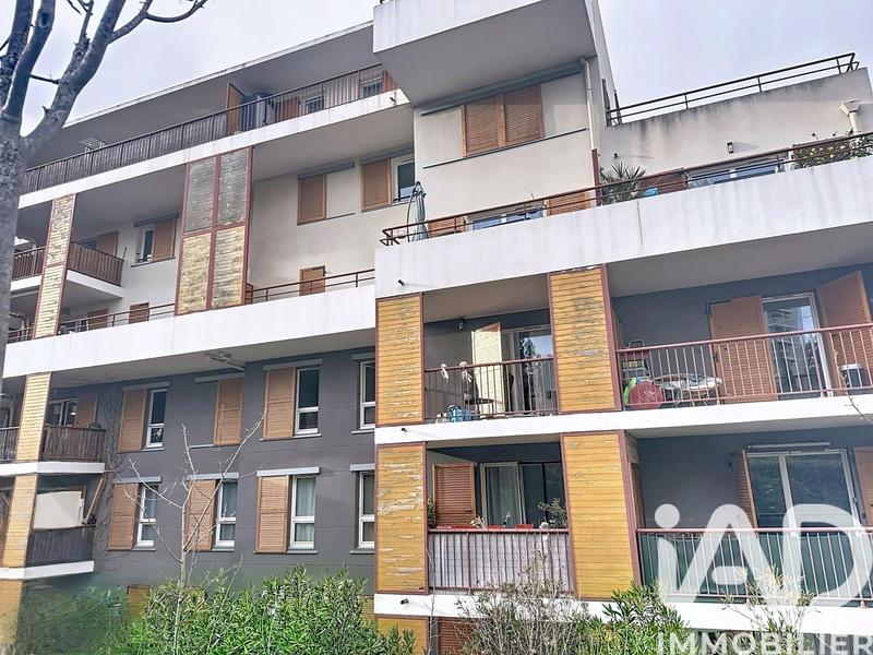 Appartement - 64 m² - 3 pièces