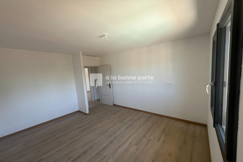 Villa - 140 m² - 5 pièces