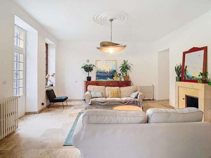 Maison - 200 m² - 7 pièces