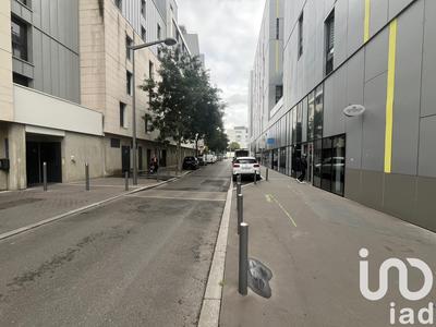 Parking - 11 m²
