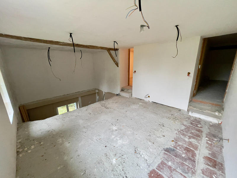 Maison - 230 m² - 5 pièces