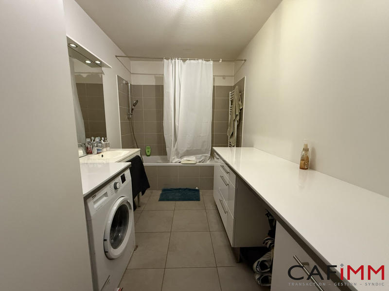 Appartement - 74 m² - 3 pièces