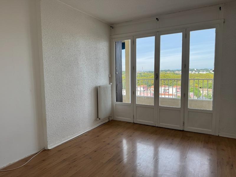 Appartement - 100 m² - 4 pièces