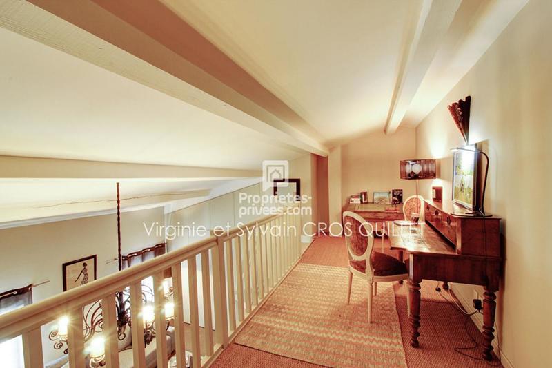 Maison - 270 m² - 7 pièces