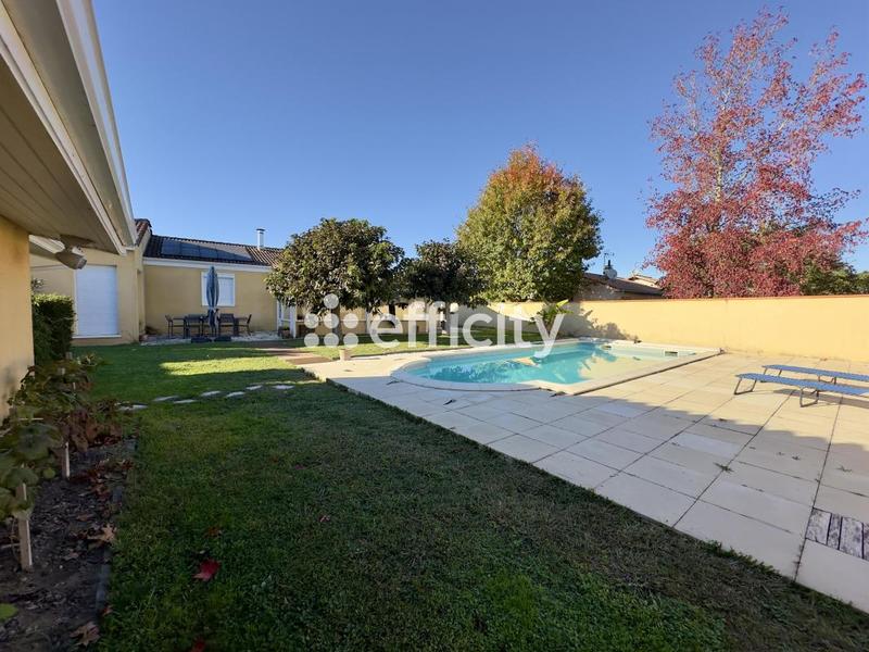 Villa - 140 m² - 5 pièces