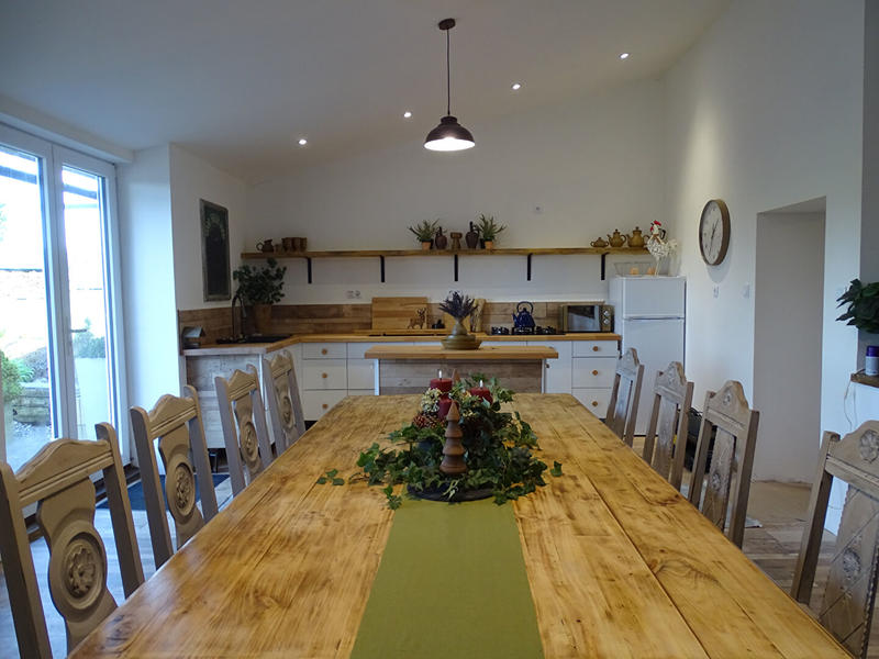 Maison - 94 m² - 5 pièces