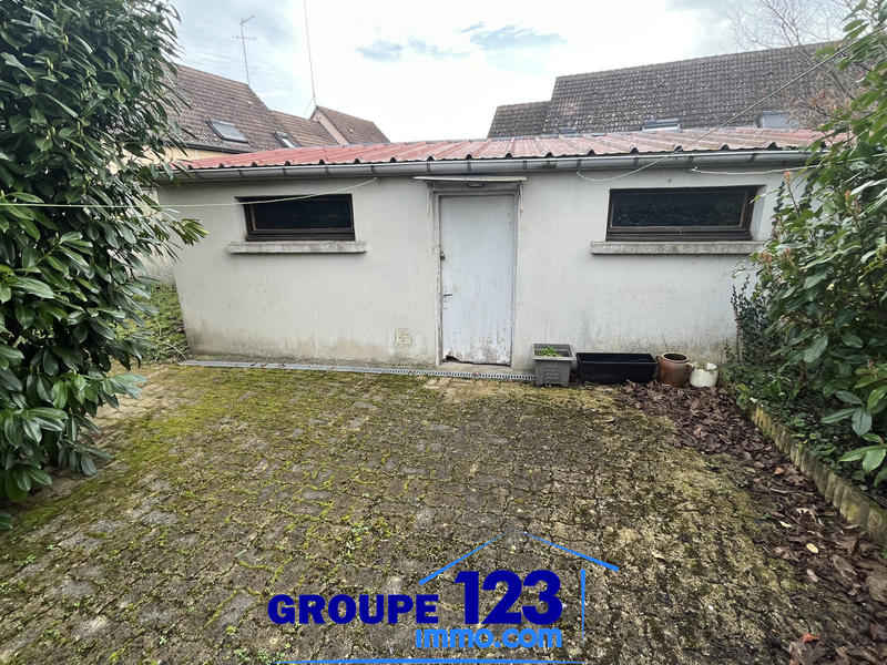 Maison - 102 m² - 5 pièces