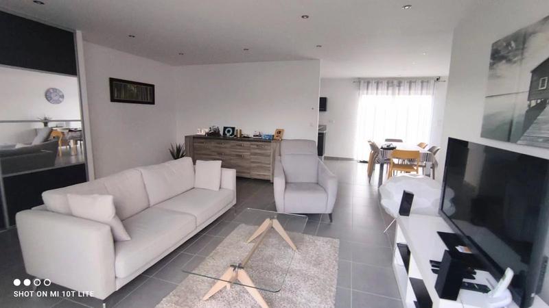 Maison - 100 m² - 4 pièces