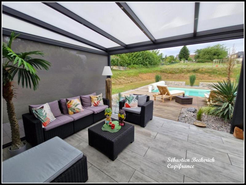 Maison - 240 m² - 8 pièces