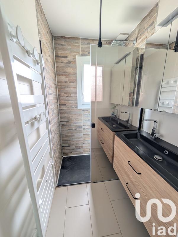 Maison - 88 m² - 4 pièces