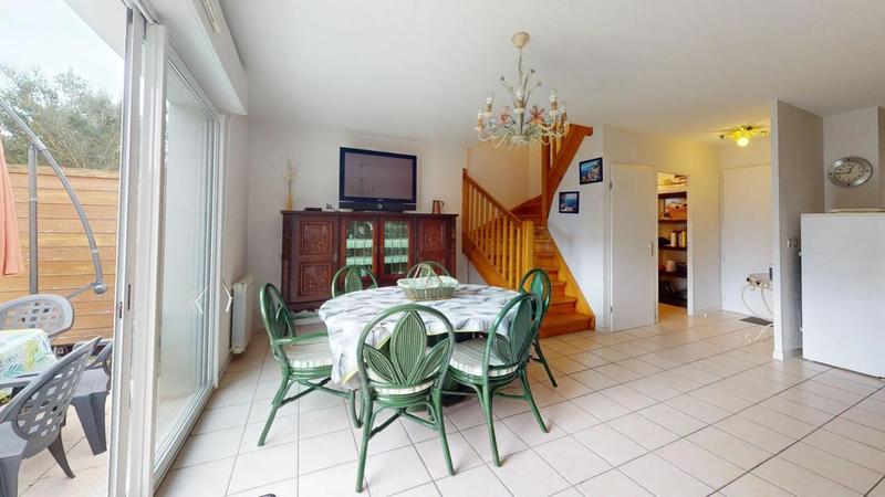 Maison - 61 m² - 5 pièces