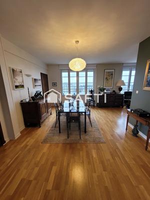 Appartement - 153 m² - 6 pièces