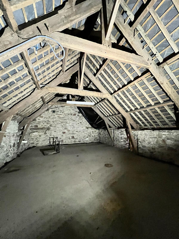 Maison - 196 m² - 6 pièces