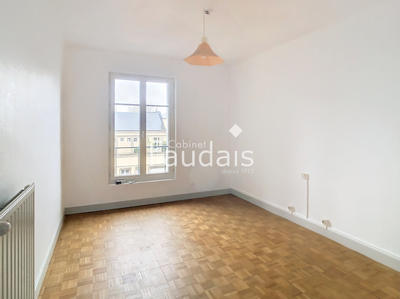 Appartement - 91 m² - 4 pièces