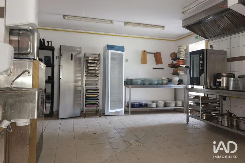 Local commercial - 930 m²