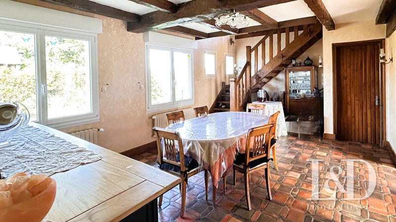 Maison - 136 m² - 7 pièces