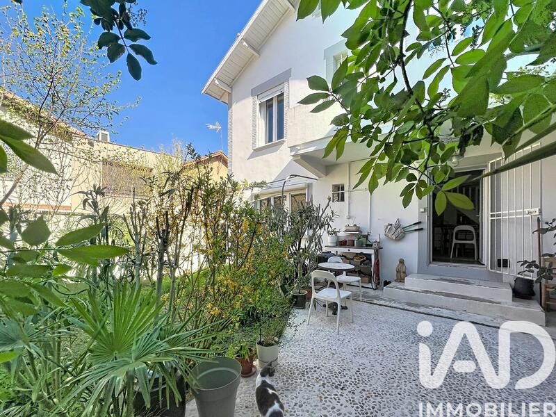 Maison - 150 m² - 7 pièces