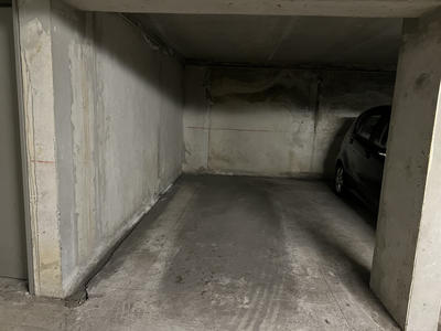 Parking / Garage - 13 m²