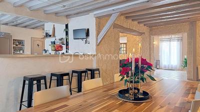 Maison ancienne - 200 m² - 7 pièces