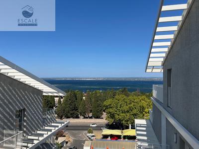 Duplex - 140 m² - 5 pièces