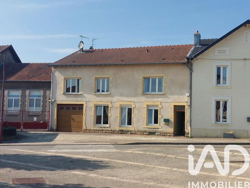 Maison de village - 205 m² - 10 pièces