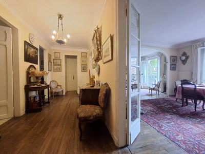 Appartement - 85 m² - 3 pièces