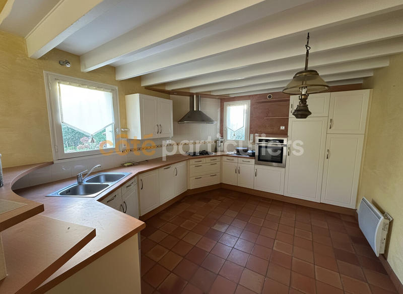 Maison - 144 m² - 8 pièces