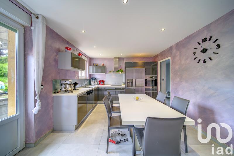 Appartement - 79 m² - 3 pièces