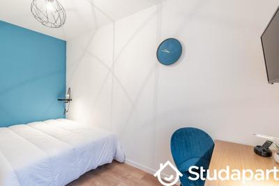 Chambre - 9 m² - 1 pièce