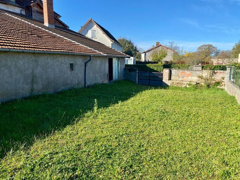 Maison de bourg - 100 m² - 6 pièces