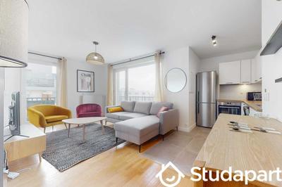 Chambre - 9 m² - 1 pièce