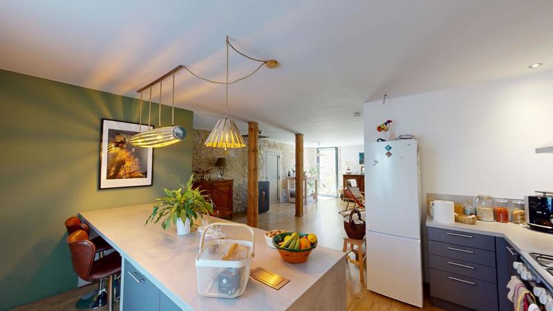 Maison - 170 m² - 6 pièces