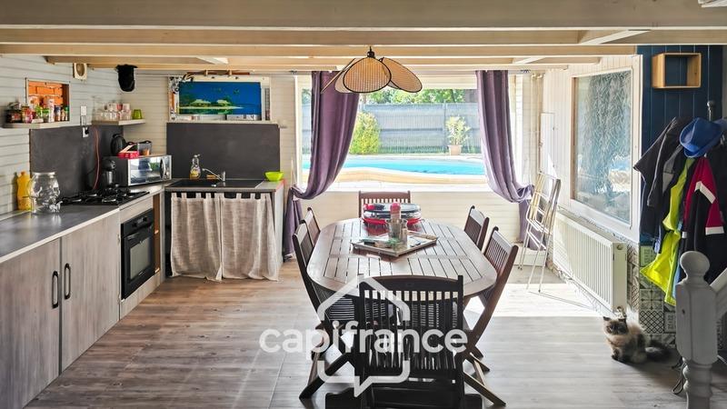 Maison - 185 m² - 10 pièces