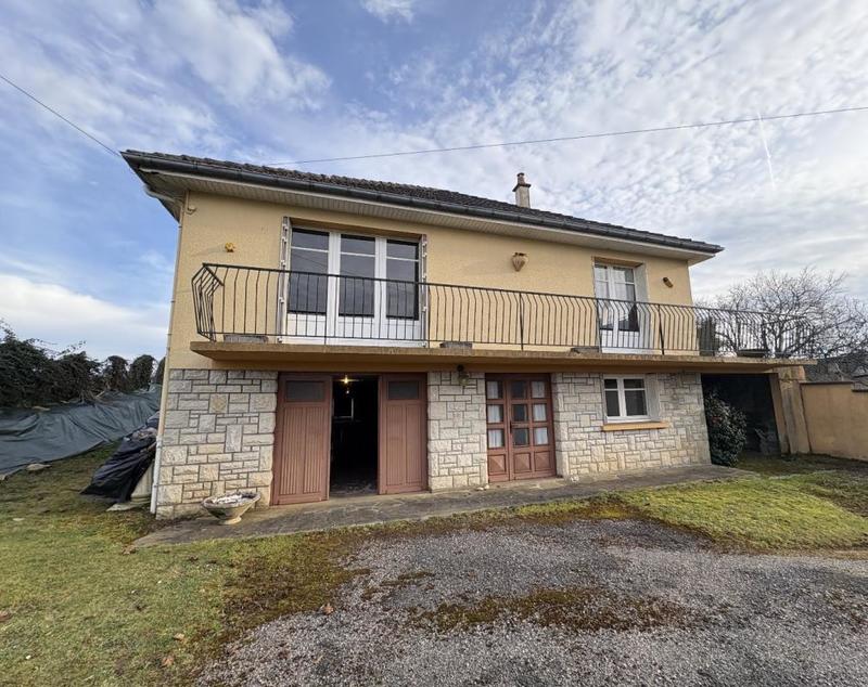 Maison - 110 m² - 5 pièces