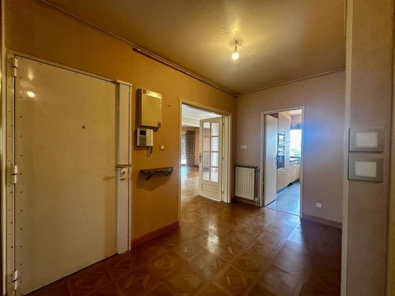 Appartement - 118 m² - 5 pièces